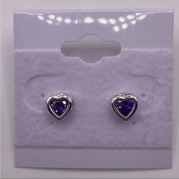 Amethyst Purple Heart Stud Earrings Made w Swarovski Crystals Silver Overlay New - Picture 2 of 4